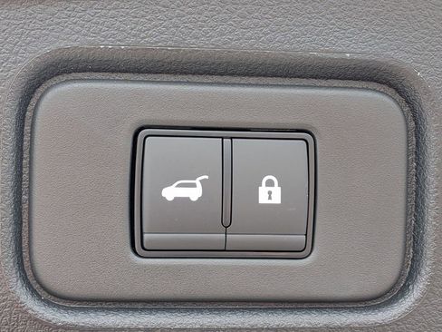 New 2026 Nissan Pathfinder Platinum AWD/4WD image 24