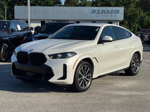 Used 2024 BMW X6 xDrive40i w/ Premium Package AWD/4WD image 7