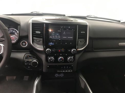 New 2026 RAM 1500 4x4 Crew Cab image 20