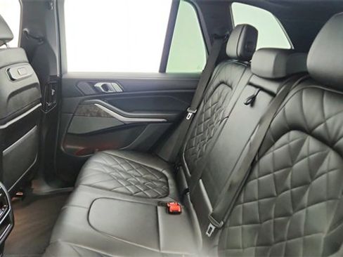 Used 2024 BMW X5 sDrive40i image 31