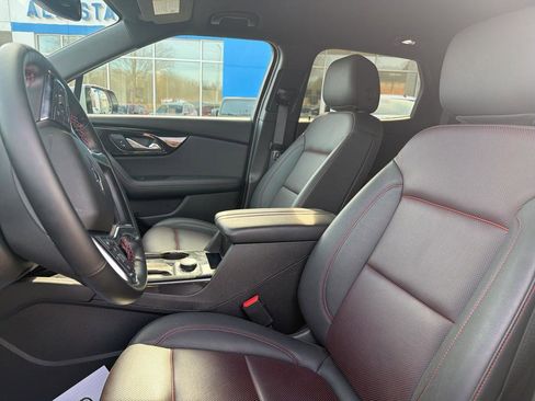 Used 2025 Chevrolet Blazer RS image 38