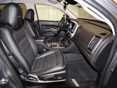 Used 2021 GMC Canyon Denali image 20