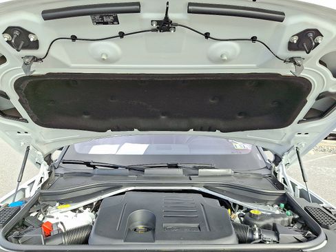 Used 2023 Land Rover Range Rover SE image 27