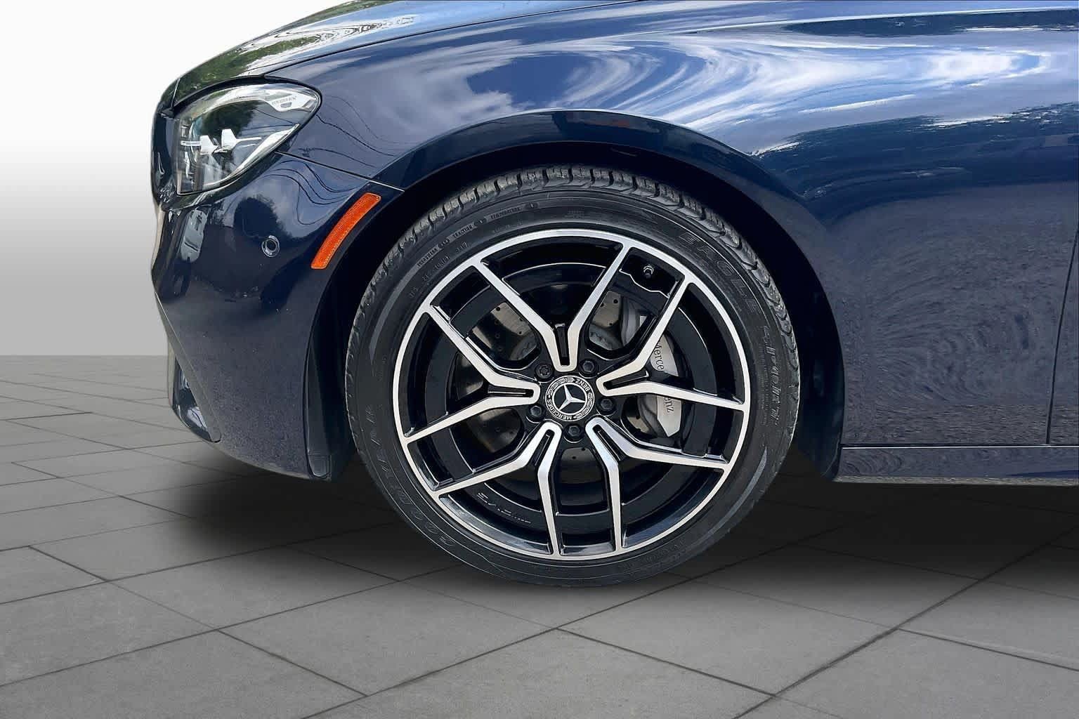 Used 2022 Mercedes-Benz E 350 Sedan image 11