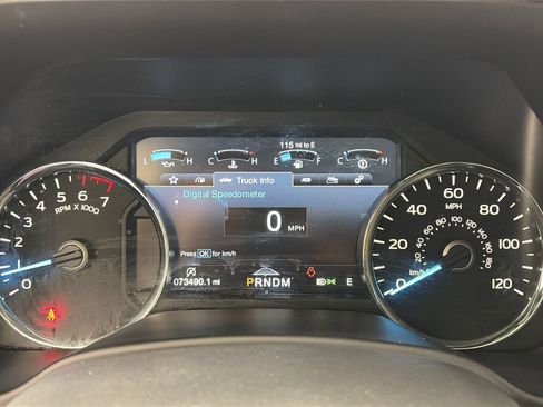 Used 2018 Ford F150 Lariat w/ Equipment Group 502A Luxury image 15