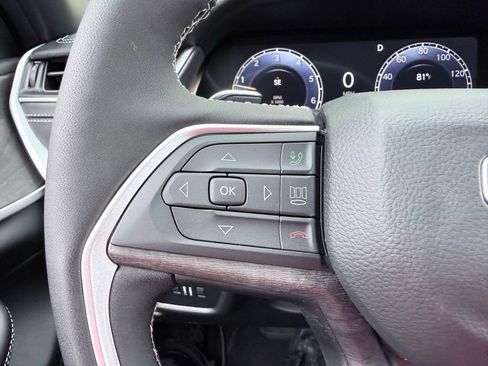 New 2025 Jeep Grand Cherokee L Limited w/ Black Appearance Package image 11