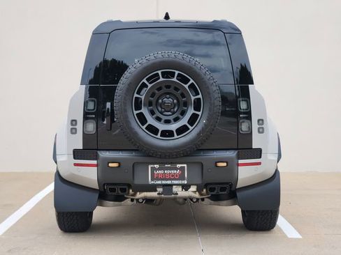 New 2026 Land Rover Defender 110 OCTA AWD/4WD image 6