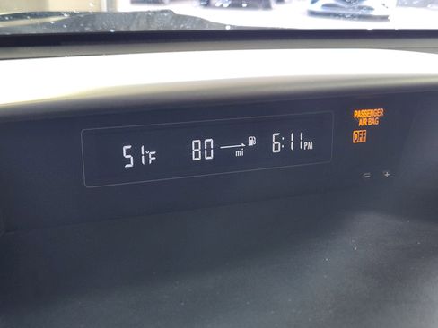 Used 2017 Subaru Crosstrek 2.0i Premium image 23