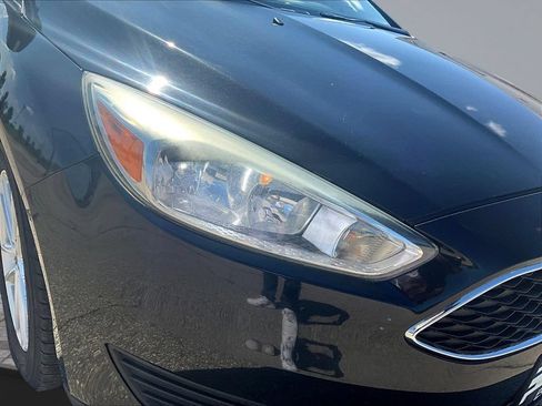 Used 2015 Ford Focus SE FWD image 31
