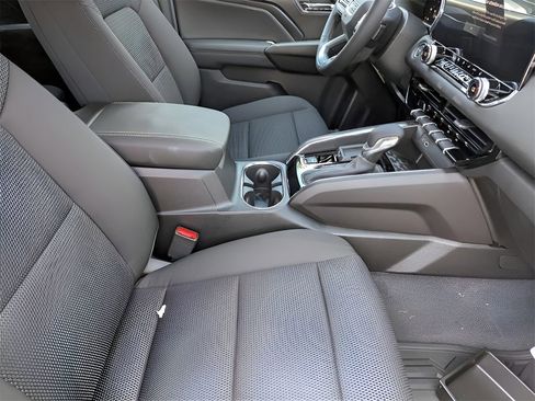 New 2026 GMC Canyon Elevation w/ Convenience Package image 24