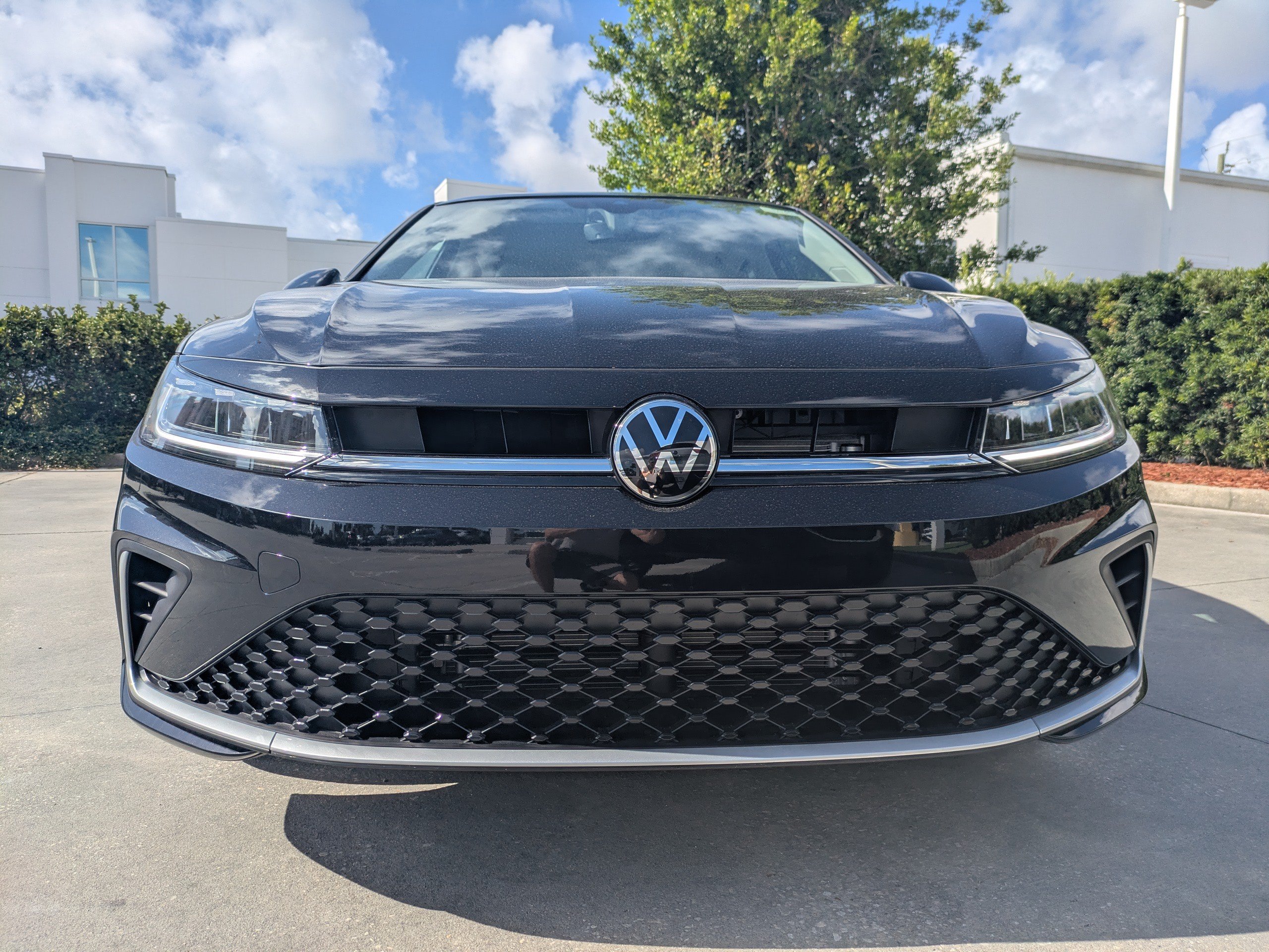 New 2026 Volkswagen Jetta SE FWD image 9