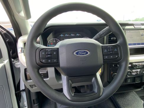 New 2025 Ford F350 XL w/ XL Chrome Package AWD/4WD image 12