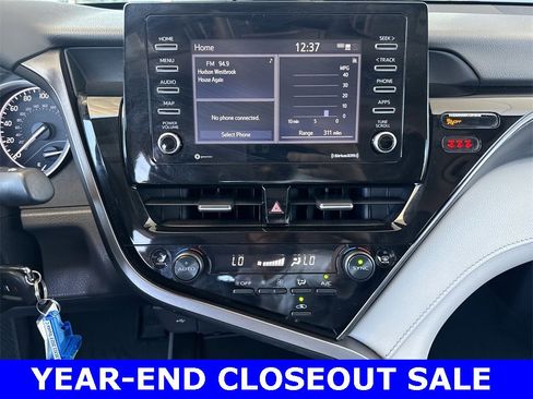 Used 2023 Toyota Camry LE image 18
