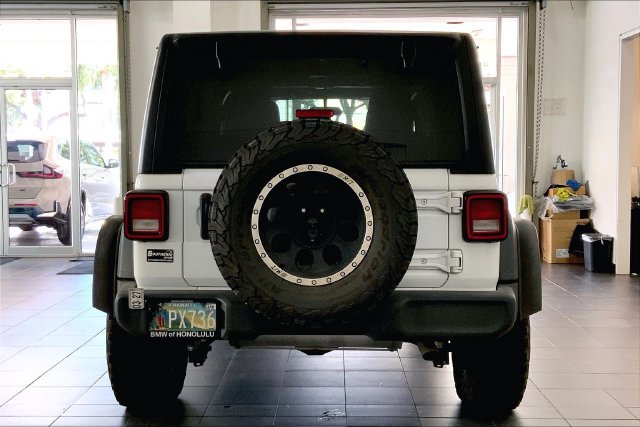 Used 2023 Jeep Wrangler Unlimited Sport AWD/4WD image 4