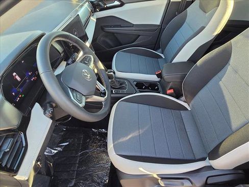 New 2026 Volkswagen Taos S image 4