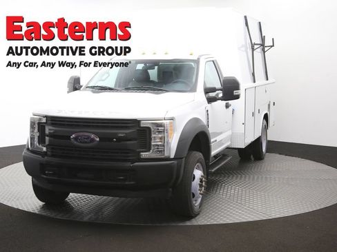 Used 2017 Ford F550 2WD Regular Cab Super Duty image 53