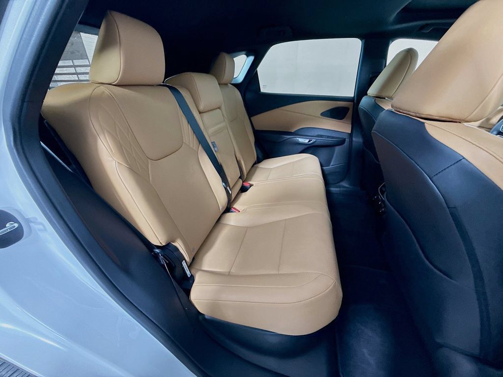 Certified 2025 Lexus RX 350 Premium w/ Convenience Package FWD image 29