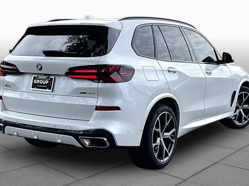 Used 2024 BMW X5 sDrive40i w/ M Sport Package RWD image 13