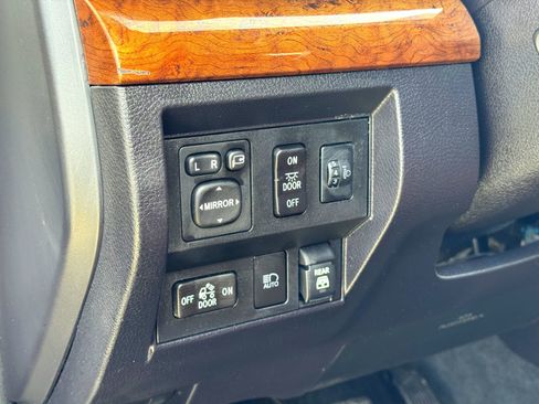 Used 2021 Toyota Tundra 1794 Edition image 27