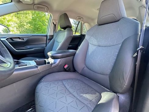 Used 2023 Toyota RAV4 XLE w/ XLE Grade Weather Package AWD/4WD image 12