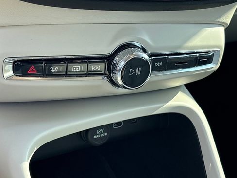 New 2026 Volvo XC40 B5 Plus w/ Protection Package Premier image 14