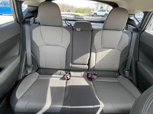 Used 2024 Subaru Crosstrek 2.0i Premium image 14