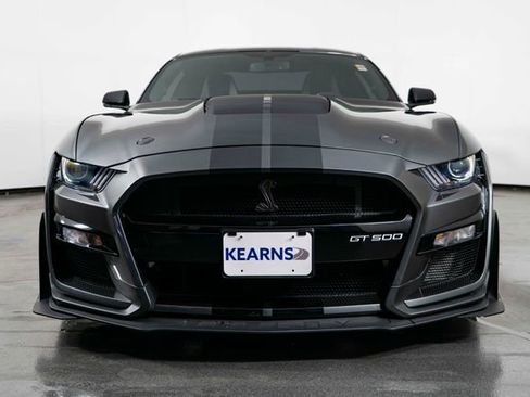 Used 2020 Ford Mustang Shelby GT500 w/ Carbon Fibre Track Pack RWD image 3