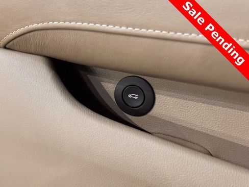 Used 2016 Cadillac CTS Premium image 12