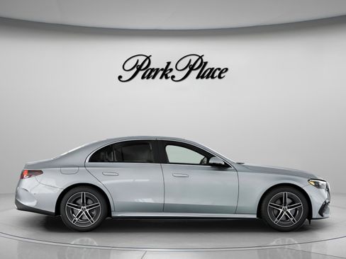 Used 2026 Mercedes-Benz E 350 Sedan image 25