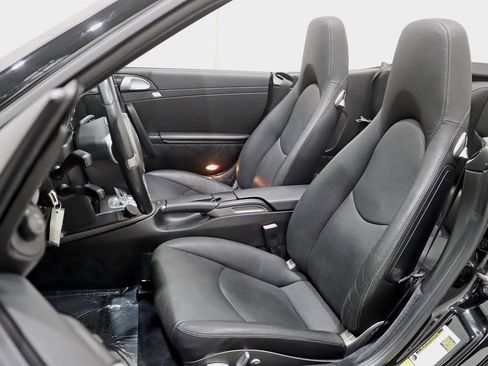Used 2010 Porsche 911 Carrera RWD image 22
