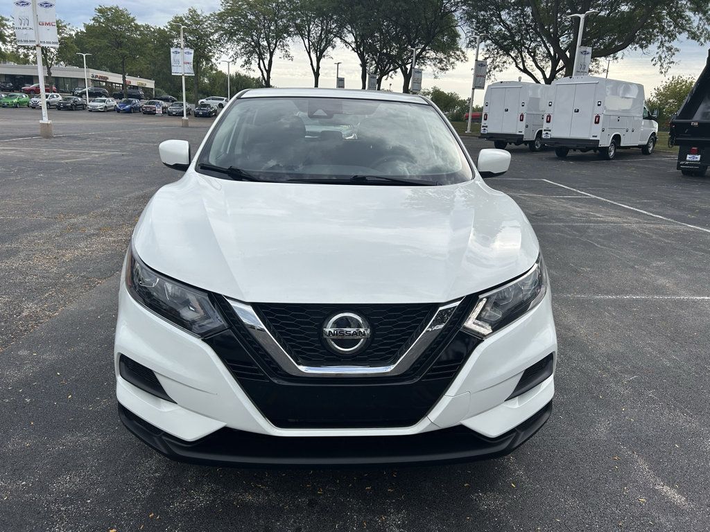 Used 2021 Nissan Rogue Sport S FWD image 2