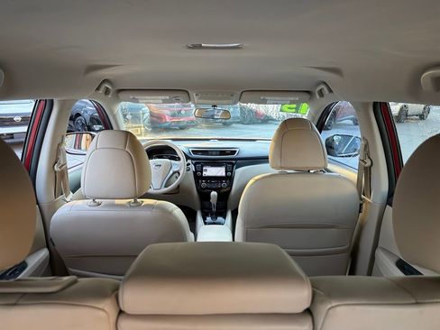 Used 2015 Nissan Rogue SL image 35