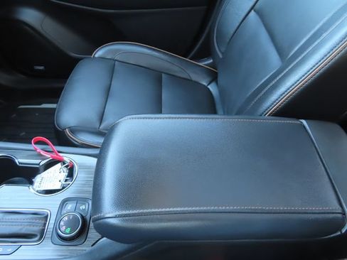 Used 2019 GMC Acadia SLT AWD/4WD image 37