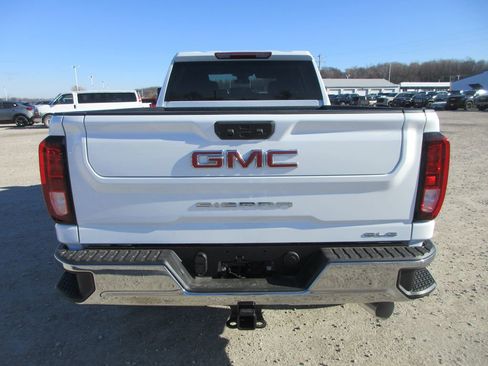 New 2026 GMC Sierra 2500 SLE w/ SLE Value Package; AWD/4WD image 5