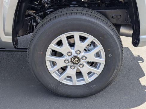 New 2025 Toyota Tacoma SR5 image 22