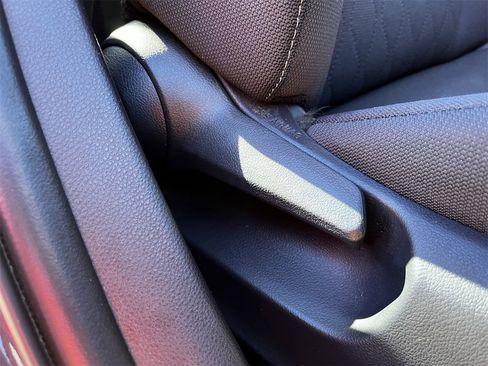 Used 2024 Toyota Corolla LE image 25