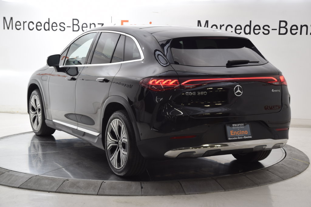 Certified 2024 Mercedes-Benz EQE 350+ 4MATIC SUV image 4