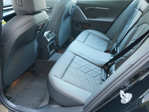 New 2026 BMW i5 eDrive40 w/ M Sport Package image 19