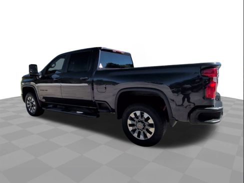 Certified 2024 Chevrolet Silverado 2500 Custom w/ Custom Value Package image 6