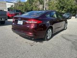 Used 2018 Ford Fusion SE w/ Fusion SE Technology Package image 6