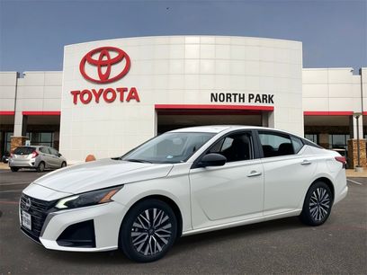 Used 2025 Nissan Altima 2.5 SV