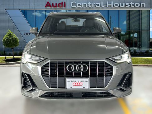 Used 2021 Audi Q3 2.0T Premium Plus w/ Premium Plus Package image 6