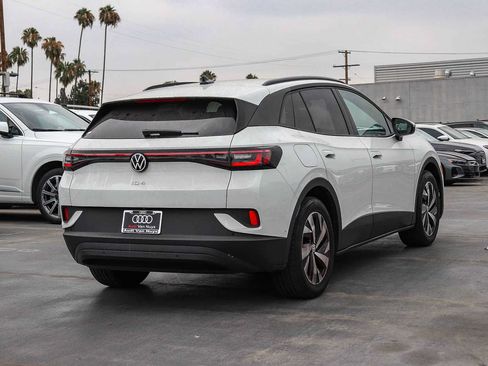 Used 2024 Volkswagen ID.4 2WD image 4