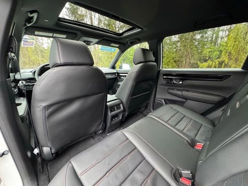 Certified 2026 Honda CR-V Sport Touring image 11