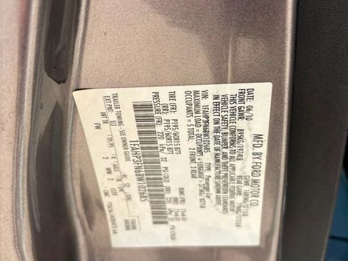 Used 2011 Ford Focus SE w/ 201A Rapid Spec Order Code FWD image 18