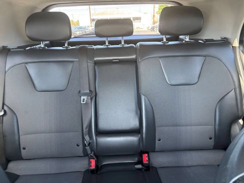 Used 2024 Kia Niro Wind FWD image 45