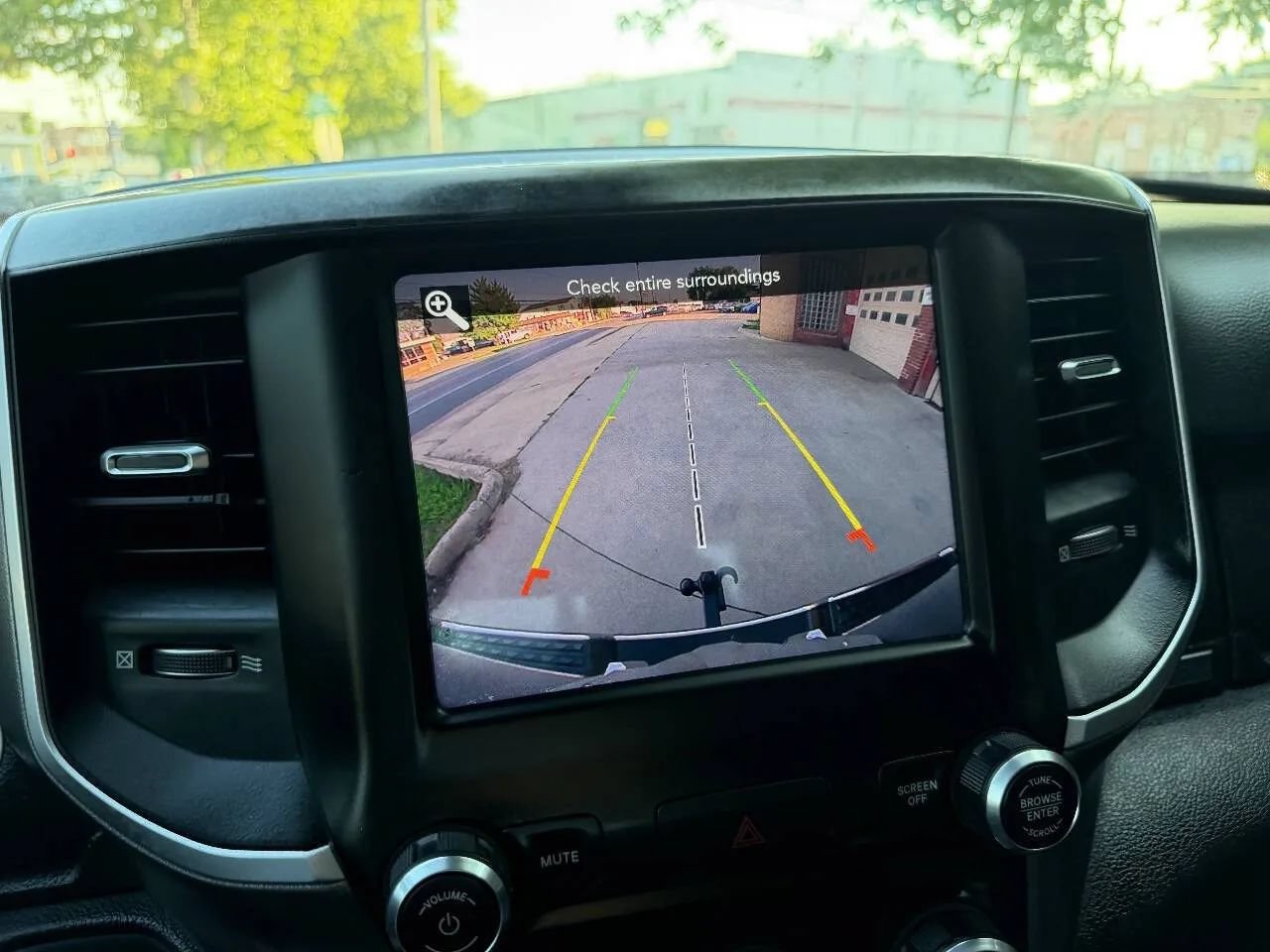 Used 2019 RAM 1500 Big Horn AWD/4WD image 29