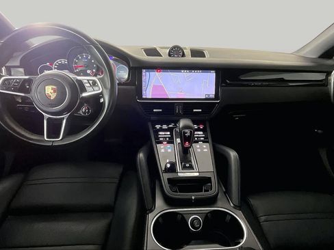 Used 2020 Porsche Cayenne AWD/4WD image 14