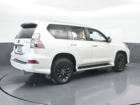Used 2023 Lexus GX 460 Premium image 6