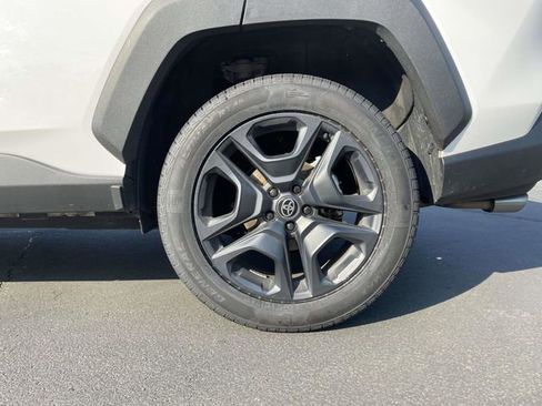 Used 2024 Toyota RAV4 Adventure AWD/4WD image 9